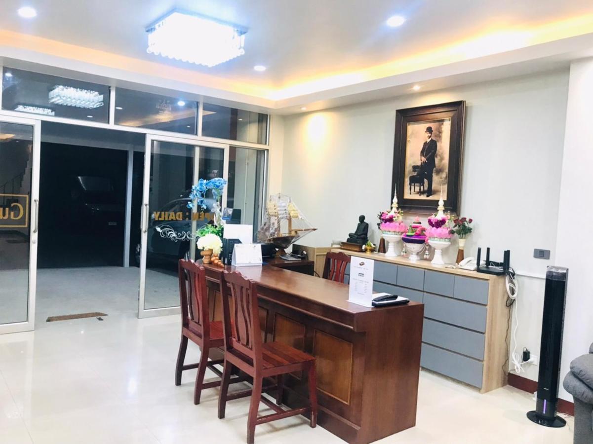 Benetti House Hostel Patong Buitenkant foto