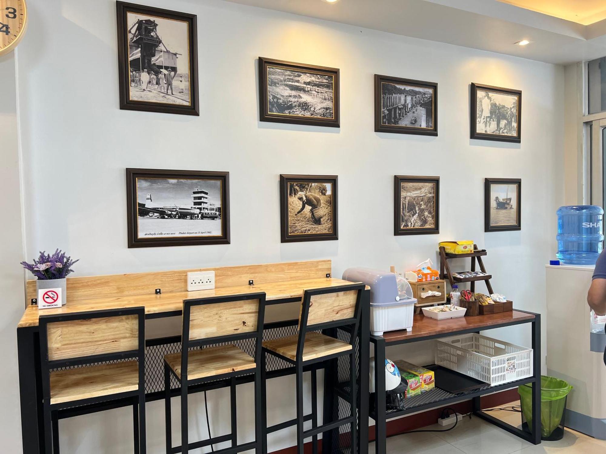 Benetti House Hostel Patong Buitenkant foto